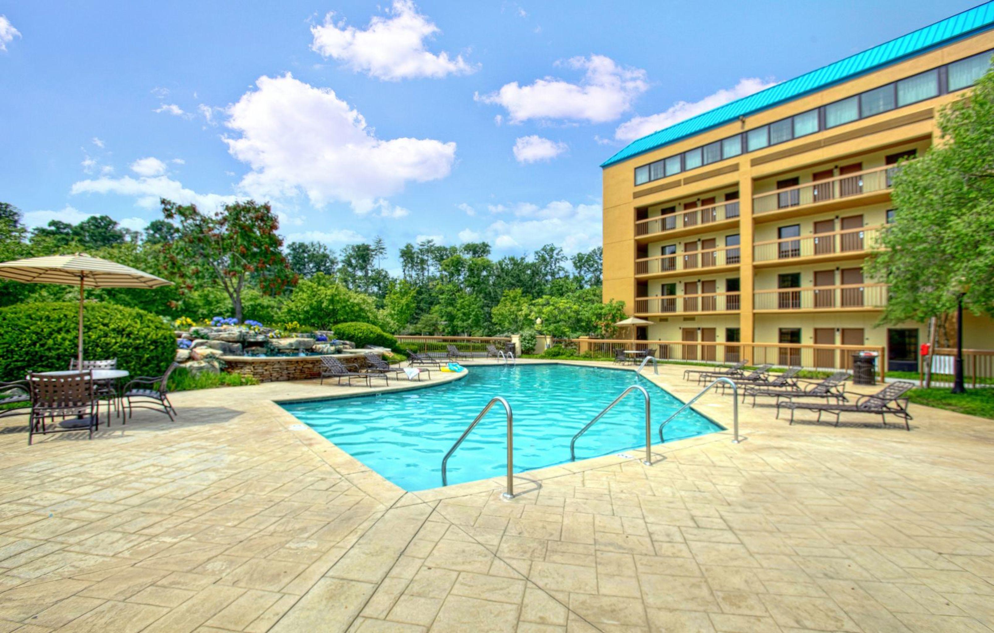 Quality Inn Near The Island Pigeon Forge Dış mekan fotoğraf