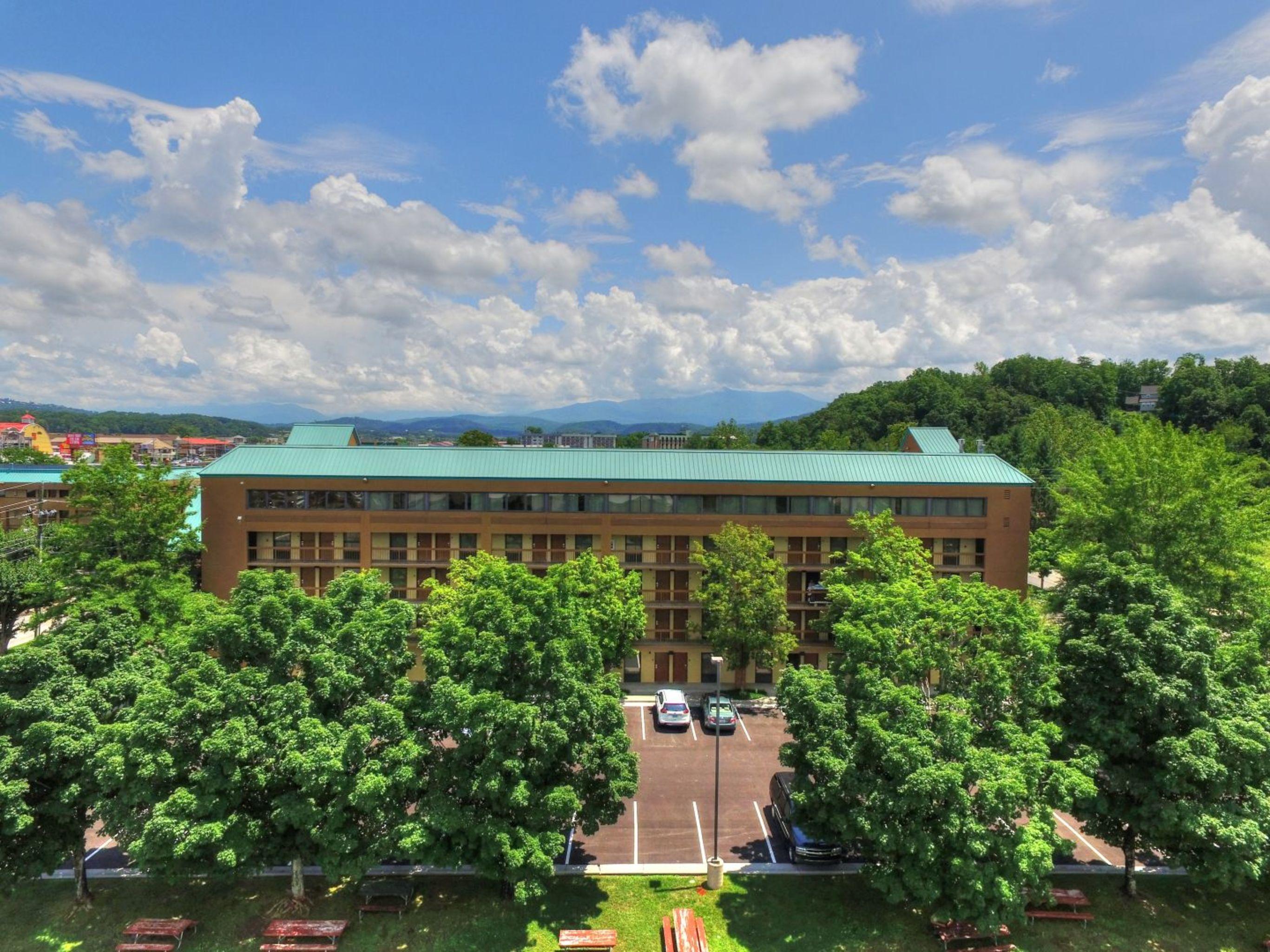 Quality Inn Near The Island Pigeon Forge Dış mekan fotoğraf