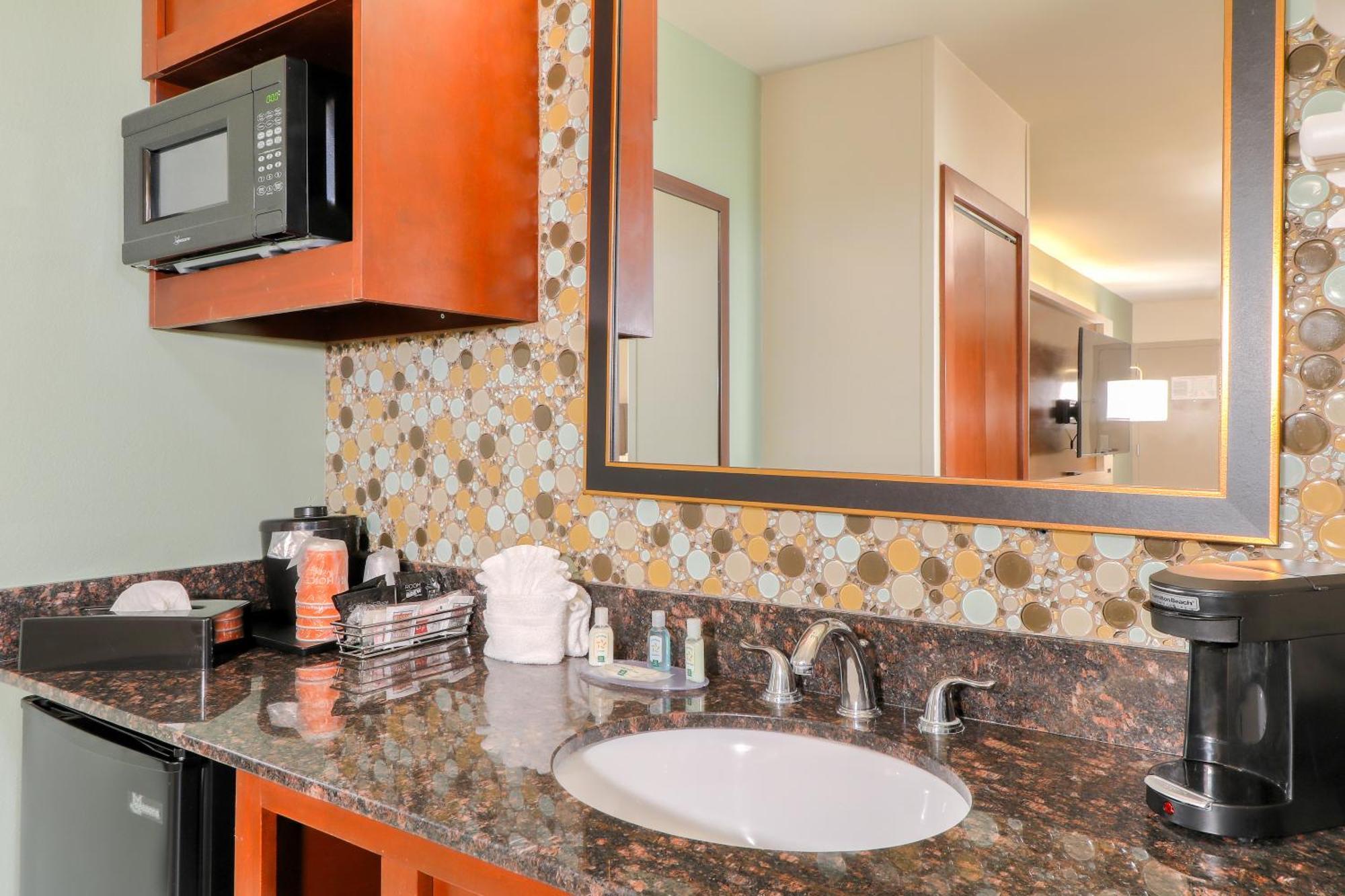 Quality Inn Near The Island Pigeon Forge Dış mekan fotoğraf